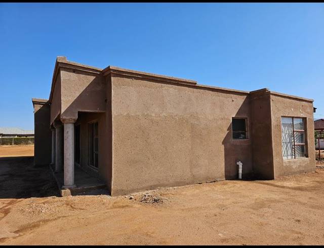 2 BEDROOM HOUSE FOR SALE IN HA-RAVELE